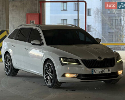 Белый Шкода Суперб, объемом двигателя 1.97 л и пробегом 225 тыс. км за 17500 $, фото 11 на Automoto.ua