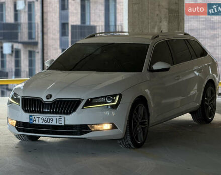 Белый Шкода Суперб, объемом двигателя 1.97 л и пробегом 225 тыс. км за 17500 $, фото 10 на Automoto.ua