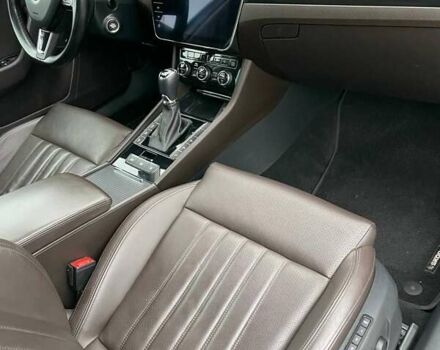 Белый Шкода Суперб, объемом двигателя 1.97 л и пробегом 268 тыс. км за 19999 $, фото 34 на Automoto.ua