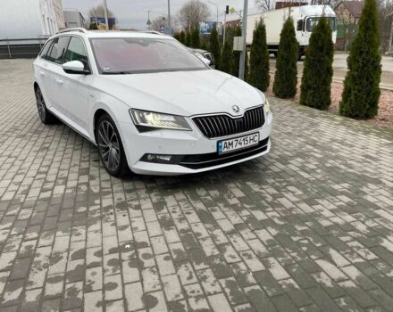 Белый Шкода Суперб, объемом двигателя 2 л и пробегом 268 тыс. км за 19999 $, фото 5 на Automoto.ua