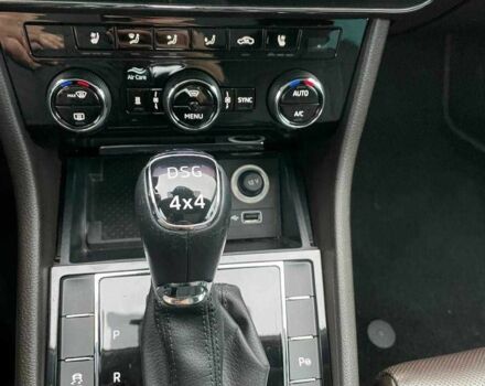 Белый Шкода Суперб, объемом двигателя 2 л и пробегом 268 тыс. км за 19999 $, фото 21 на Automoto.ua