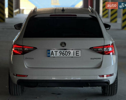 Белый Шкода Суперб, объемом двигателя 1.97 л и пробегом 225 тыс. км за 17500 $, фото 15 на Automoto.ua