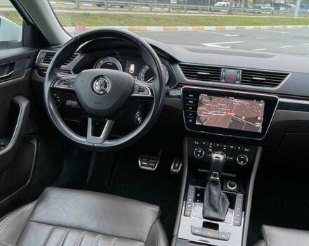 Белый Шкода Суперб, объемом двигателя 2 л и пробегом 268 тыс. км за 19999 $, фото 13 на Automoto.ua