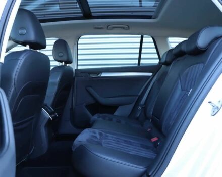 Белый Шкода Суперб, объемом двигателя 1.6 л и пробегом 37 тыс. км за 14500 $, фото 12 на Automoto.ua