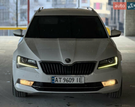 Белый Шкода Суперб, объемом двигателя 1.97 л и пробегом 225 тыс. км за 17500 $, фото 13 на Automoto.ua
