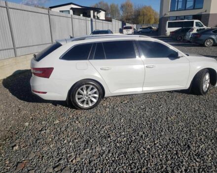 Белый Шкода Суперб, объемом двигателя 2 л и пробегом 272 тыс. км за 18700 $, фото 1 на Automoto.ua