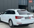Белый Шкода Суперб, объемом двигателя 1.6 л и пробегом 117 тыс. км за 17590 $, фото 8 на Automoto.ua