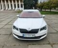 Білий Шкода Суперб, об'ємом двигуна 2 л та пробігом 202 тис. км за 19500 $, фото 1 на Automoto.ua