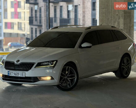 Белый Шкода Суперб, объемом двигателя 1.97 л и пробегом 225 тыс. км за 17500 $, фото 7 на Automoto.ua