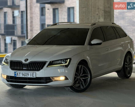 Белый Шкода Суперб, объемом двигателя 1.97 л и пробегом 225 тыс. км за 17500 $, фото 6 на Automoto.ua