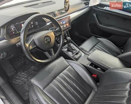 Белый Шкода Суперб, объемом двигателя 1.97 л и пробегом 287 тыс. км за 21550 $, фото 46 на Automoto.ua