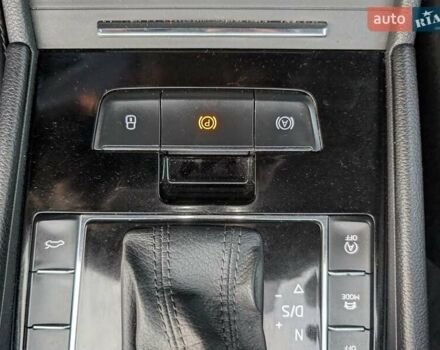 Белый Шкода Суперб, объемом двигателя 1.97 л и пробегом 287 тыс. км за 21550 $, фото 67 на Automoto.ua