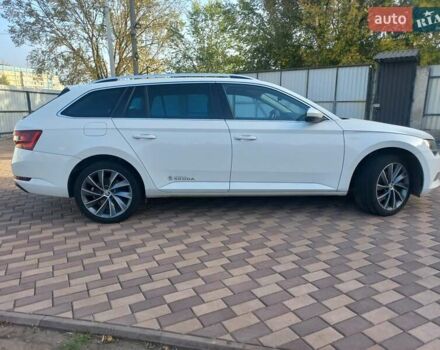 Шкода Суперб 2019 в Днепре (Днепропетровске) на Automoto.ua Белый Шкода Суперб, объемом двигателя 1.97 л и пробегом 410 тыс. км за 15000 $, фото 36 на Automoto.ua