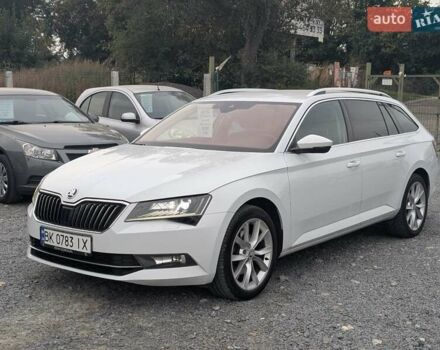 Білий Шкода Суперб, об'ємом двигуна 1.97 л та пробігом 287 тис. км за 22550 $, фото 4 на Automoto.ua