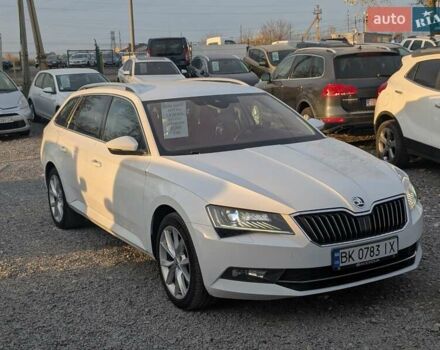 Белый Шкода Суперб, объемом двигателя 1.97 л и пробегом 287 тыс. км за 21550 $, фото 8 на Automoto.ua