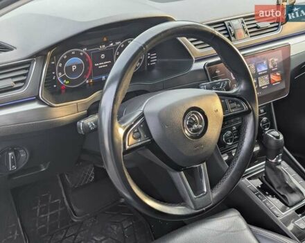 Белый Шкода Суперб, объемом двигателя 1.97 л и пробегом 287 тыс. км за 21550 $, фото 40 на Automoto.ua