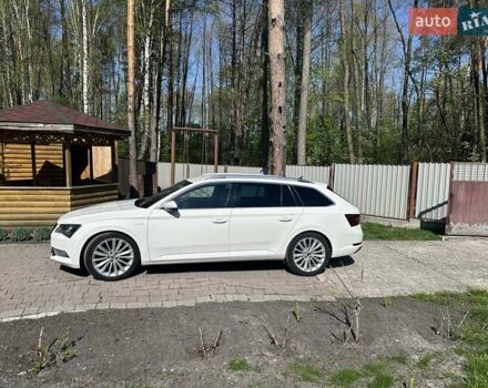 Білий Шкода Суперб, об'ємом двигуна 1.97 л та пробігом 187 тис. км за 26500 $, фото 1 на Automoto.ua
