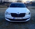 Білий Шкода Суперб, об'ємом двигуна 2 л та пробігом 243 тис. км за 17900 $, фото 1 на Automoto.ua