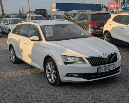 Белый Шкода Суперб, объемом двигателя 1.97 л и пробегом 287 тыс. км за 21550 $, фото 9 на Automoto.ua