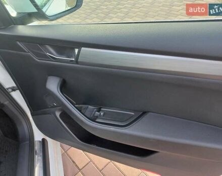 Шкода Суперб 2019 в Днепре (Днепропетровске) на Automoto.ua Белый Шкода Суперб, объемом двигателя 1.97 л и пробегом 410 тыс. км за 15000 $, фото 33 на Automoto.ua