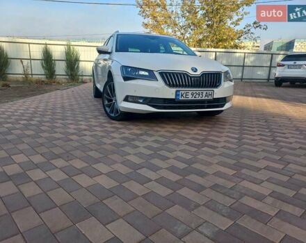 Шкода Суперб 2019 в Днепре (Днепропетровске) на Automoto.ua Белый Шкода Суперб, объемом двигателя 1.97 л и пробегом 410 тыс. км за 15000 $, фото 44 на Automoto.ua