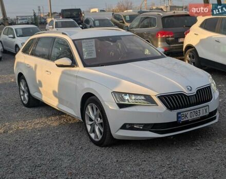 Белый Шкода Суперб, объемом двигателя 1.97 л и пробегом 287 тыс. км за 21550 $, фото 7 на Automoto.ua