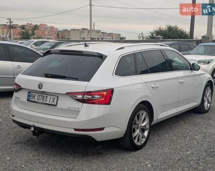 Білий Шкода Суперб, об'ємом двигуна 1.97 л та пробігом 287 тис. км за 22550 $, фото 16 на Automoto.ua