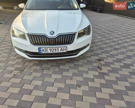 Шкода Суперб 2019 в Днепре (Днепропетровске) на Automoto.ua Белый Шкода Суперб, объемом двигателя 1.97 л и пробегом 410 тыс. км за 15000 $, фото 7 на Automoto.ua