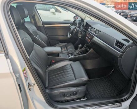 Белый Шкода Суперб, объемом двигателя 1.97 л и пробегом 287 тыс. км за 21550 $, фото 53 на Automoto.ua