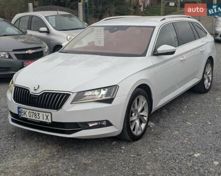 Білий Шкода Суперб, об'ємом двигуна 1.97 л та пробігом 287 тис. км за 22550 $, фото 1 на Automoto.ua