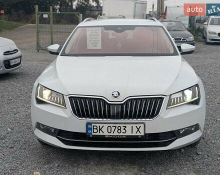 Білий Шкода Суперб, об'ємом двигуна 1.97 л та пробігом 287 тис. км за 22550 $, фото 7 на Automoto.ua