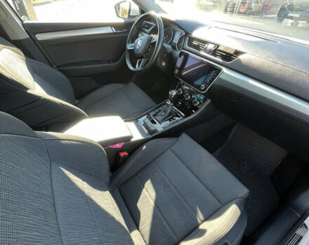 Белый Шкода Суперб, объемом двигателя 1.97 л и пробегом 277 тыс. км за 17999 $, фото 12 на Automoto.ua