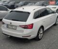 Білий Шкода Суперб, об'ємом двигуна 1.97 л та пробігом 287 тис. км за 22550 $, фото 15 на Automoto.ua
