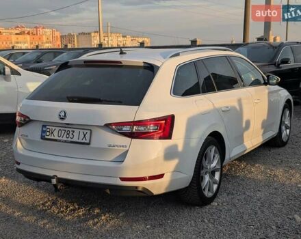 Белый Шкода Суперб, объемом двигателя 1.97 л и пробегом 287 тыс. км за 21550 $, фото 14 на Automoto.ua