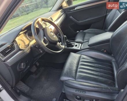 Шкода Суперб 2019 в Днепре (Днепропетровске) на Automoto.ua Белый Шкода Суперб, объемом двигателя 1.97 л и пробегом 410 тыс. км за 15000 $, фото 10 на Automoto.ua