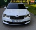 Белый Шкода Суперб, объемом двигателя 1.97 л и пробегом 280 тыс. км за 20500 $, фото 1 на Automoto.ua