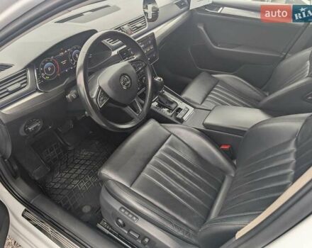 Білий Шкода Суперб, об'ємом двигуна 1.97 л та пробігом 287 тис. км за 22550 $, фото 35 на Automoto.ua