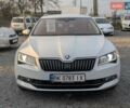 Белый Шкода Суперб, объемом двигателя 1.97 л и пробегом 287 тыс. км за 21550 $, фото 5 на Automoto.ua
