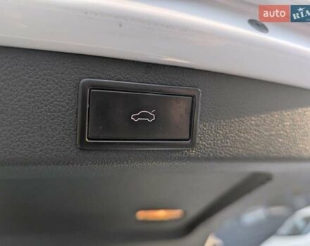 Белый Шкода Суперб, объемом двигателя 1.97 л и пробегом 287 тыс. км за 21550 $, фото 22 на Automoto.ua