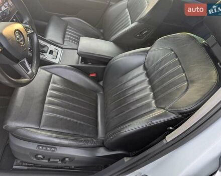 Белый Шкода Суперб, объемом двигателя 1.97 л и пробегом 287 тыс. км за 21550 $, фото 36 на Automoto.ua