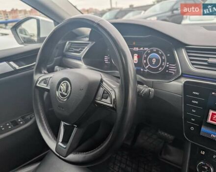 Білий Шкода Суперб, об'ємом двигуна 1.97 л та пробігом 287 тис. км за 22550 $, фото 56 на Automoto.ua