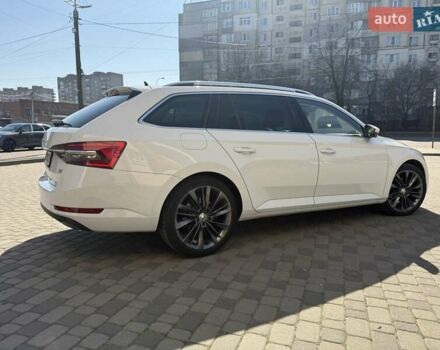 Білий Шкода Суперб, об'ємом двигуна 1.4 л та пробігом 87 тис. км за 31893 $, фото 16 на Automoto.ua