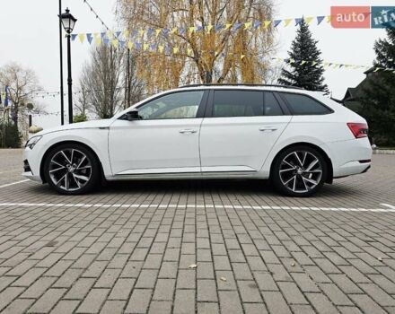 Белый Шкода Суперб, объемом двигателя 1.97 л и пробегом 193 тыс. км за 29999 $, фото 16 на Automoto.ua