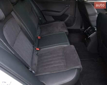 Белый Шкода Суперб, объемом двигателя 1.97 л и пробегом 196 тыс. км за 25500 $, фото 49 на Automoto.ua