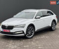 Білий Шкода Суперб, об'ємом двигуна 2 л та пробігом 190 тис. км за 28999 $, фото 1 на Automoto.ua