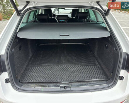 Белый Шкода Суперб, объемом двигателя 1.97 л и пробегом 219 тыс. км за 25500 $, фото 4 на Automoto.ua