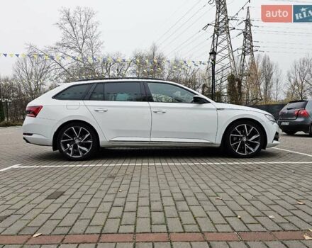 Белый Шкода Суперб, объемом двигателя 1.97 л и пробегом 193 тыс. км за 29999 $, фото 13 на Automoto.ua