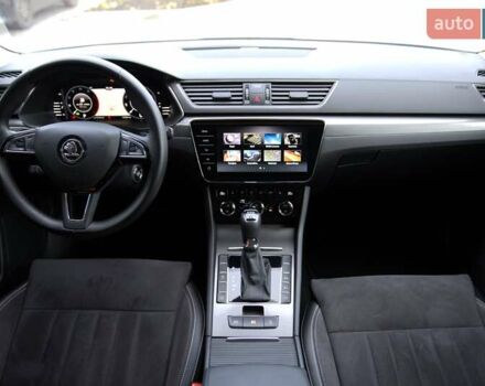 Белый Шкода Суперб, объемом двигателя 1.97 л и пробегом 196 тыс. км за 25500 $, фото 33 на Automoto.ua