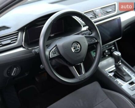 Белый Шкода Суперб, объемом двигателя 1.97 л и пробегом 196 тыс. км за 25500 $, фото 40 на Automoto.ua