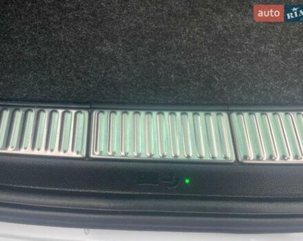 Білий Шкода Суперб, об'ємом двигуна 1.4 л та пробігом 107 тис. км за 24900 $, фото 35 на Automoto.ua